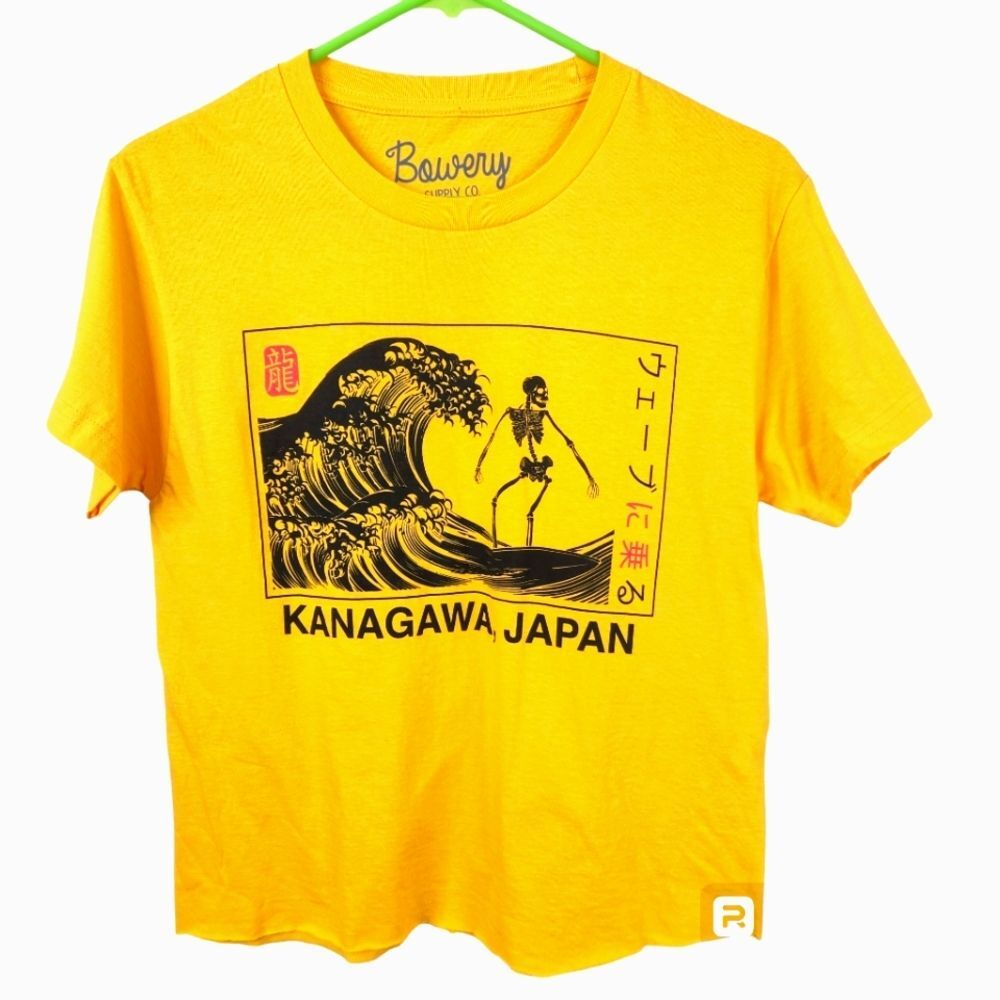 Bowery Supply Kanagawa Japan Skeleton Surfer DIY Cropped Short Sleeve Tee Small